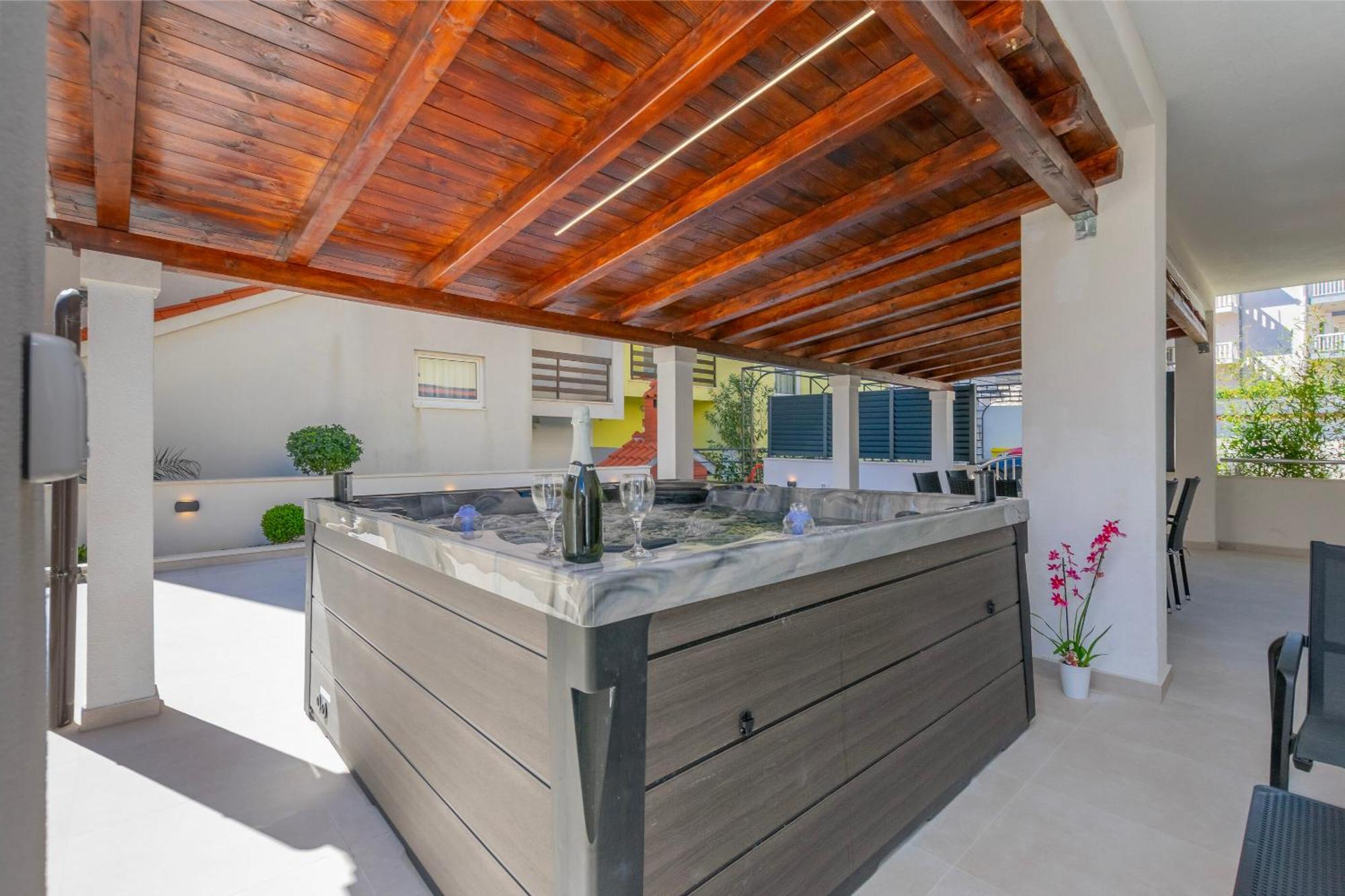Apartment Dora Duće Екстериор снимка